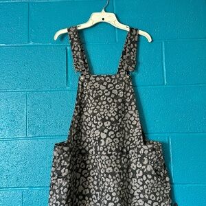 K. Jordan Camo Bib Overalls, Size XL, NWOT, Never Worn, MAKE AN OFFER!!!